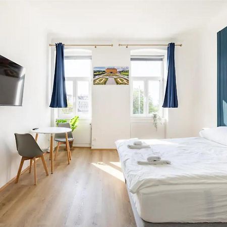 Apartment Near Schoenbrunn & Metro ウィーン エクステリア 写真