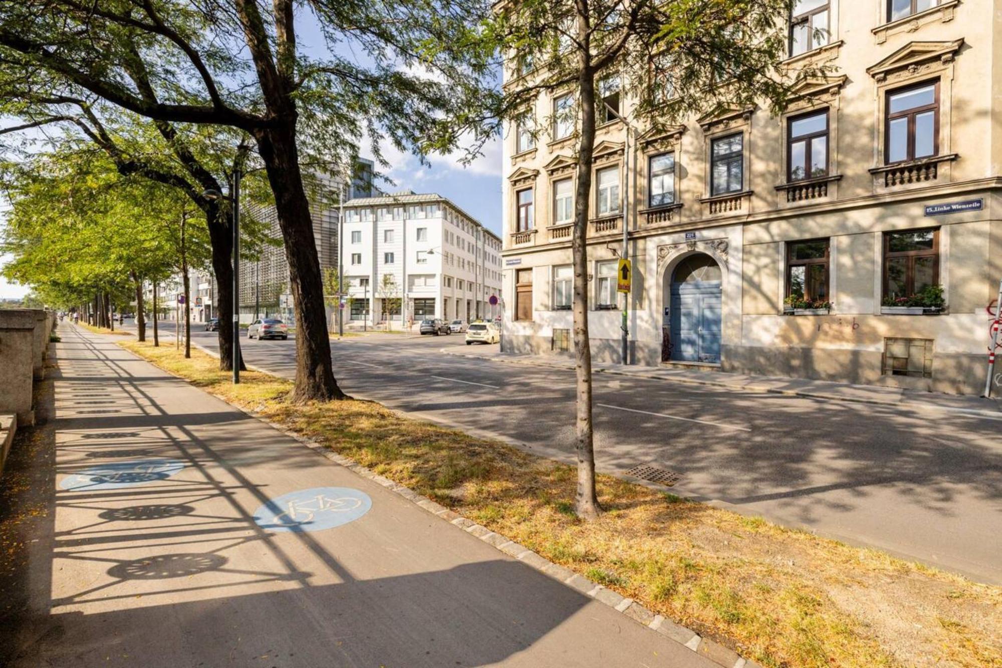 Apartment Near Schoenbrunn & Metro ウィーン エクステリア 写真